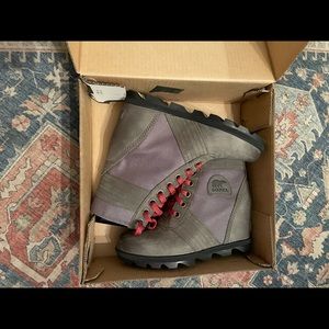 Sorel Lexie Wedge NWT